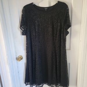 Torrid, size 3 (22), black lace shift dress